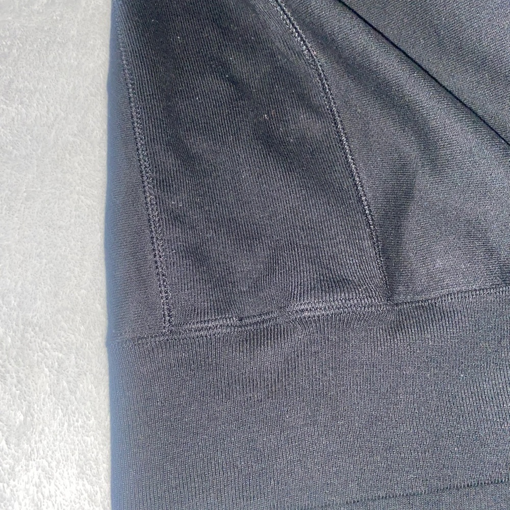 Mens M sweatshirt - Picture 4 of 8